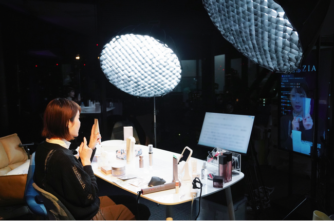 【Starsea×HakuPro.】日本初・ブランド公式ライブコマース運営代行会社が誕生！毎週定期開催で売上・カスタマーエンゲージメントを最大化