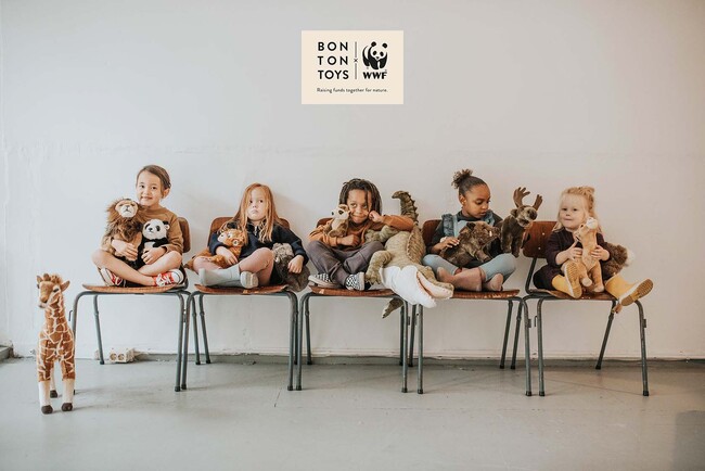 オランダ発『BON TON TOYS』より、環境保全団体『WWF』のためにデザインしたぬいぐるみシリーズが登場！
