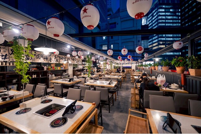 【東京・新宿】日本初！中国の火鍋「串串香」と日本のお祭り縁日を融合したビアガーデン、4月26日より新宿で期間限定オープン