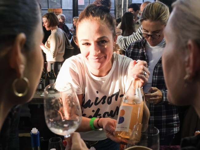 5月10日（土）・11日（日）開催のナチュラルワインの祭典『RAW WINE TOKYO 2025』。日本未上陸なワイナリーや自然酒メーカーなど100以上の試飲、セミナーやオンライン販売も！