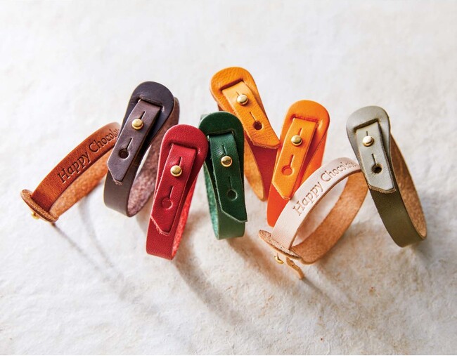 今こそカカオの未来のために。フェリシモ「幸福（しあわせ）のチョコレート(R)」が日本職人プロジェクト『＆ Stories（アンドストーリーズ）』とコラボした本革ブレスレットでガーナのカカオ農家を支援！