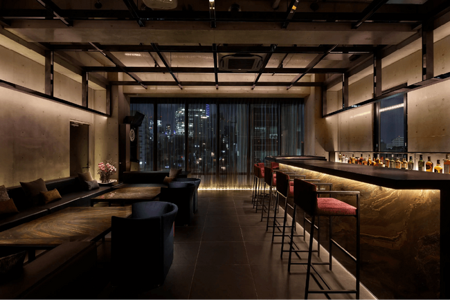 ”綺麗な空間でラフに楽しく”をコンセプトにした東京・西麻布の新たな遊び場「Bar aima」がオープン