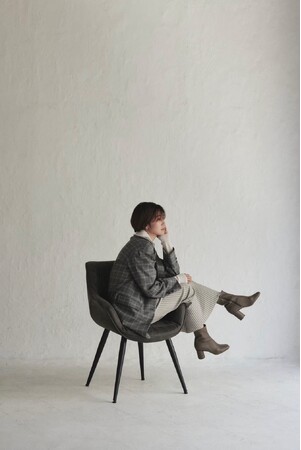 HUG&SHAKE Inc.が「ELLE」「VERY」などの人気女性誌やモデルのスタイリングで活躍するファッションスタイリスト・小山田早織の公式YouTubeチャンネルのマネジメントを5月1日より開始