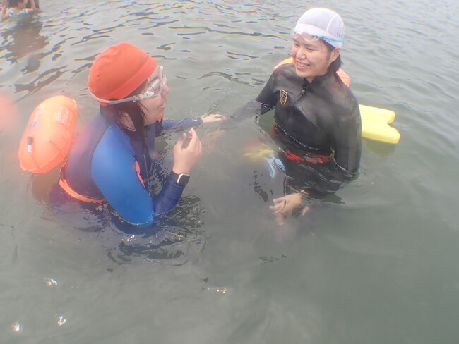 「海ってこんなに楽しい！」逗子海岸発、感動のプライベート水泳レッスン「うみでおよごう」
