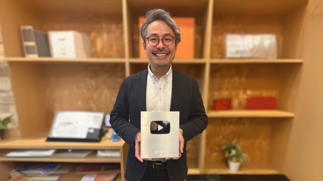 【株式会社カワニシカバン】YouTubeチャンネル『カワニシカバンの休日』、チャンネル登録者数が10万人突破