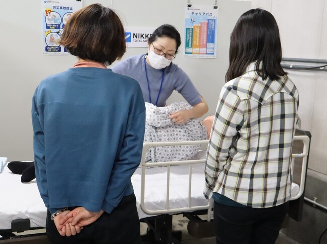 【日研トータルソーシング】初の介護士・看護助手の基礎知識を身に付ける立川メディカルケア研修センター開設　高齢化「2025年問題」による人材不足に対応