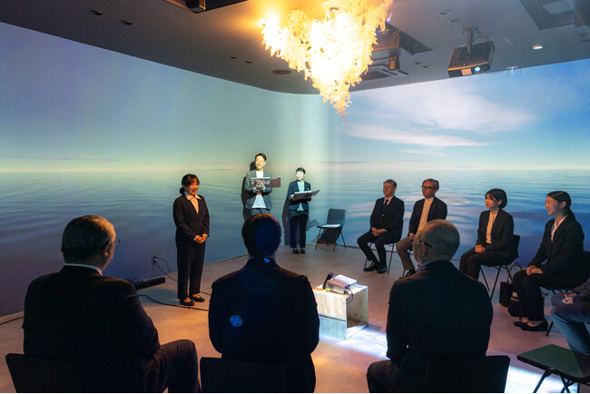 2名の社員を迎える入社式を、金沢市の葬儀会場で開催！三和物産「2025年度新卒入社式」 開催レポート