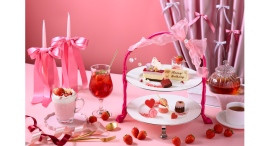 今年の母の日・父の日は心温まる時間をプレゼント!お食事やアフタヌーンティーと共に 今年の母の日・父の日は心温まる時間をプレゼント!お食事やアフタヌーンティーと共に