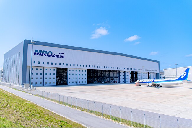 【ＪＡＦ沖縄】航空機の裏側を探る！ＭＲＯ　Ｊａｐａｎ機体整備工場見学ツアー開催