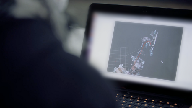 精密誘導IoT技術でドローンやロボットの施設内自動運用をcm単位で制御。さらにリアルタイムでのデジタルツイン生成技術により、次世代施設管理の実現へ１.