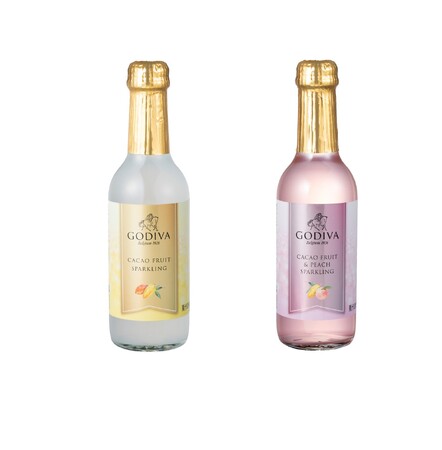 爽やかな味わいのゴディバ「カカオフルーツジュース」の炭酸飲料！ 「カカオ フルーツ スパークリング」「カカオ フルーツ スパークリング ピーチ」