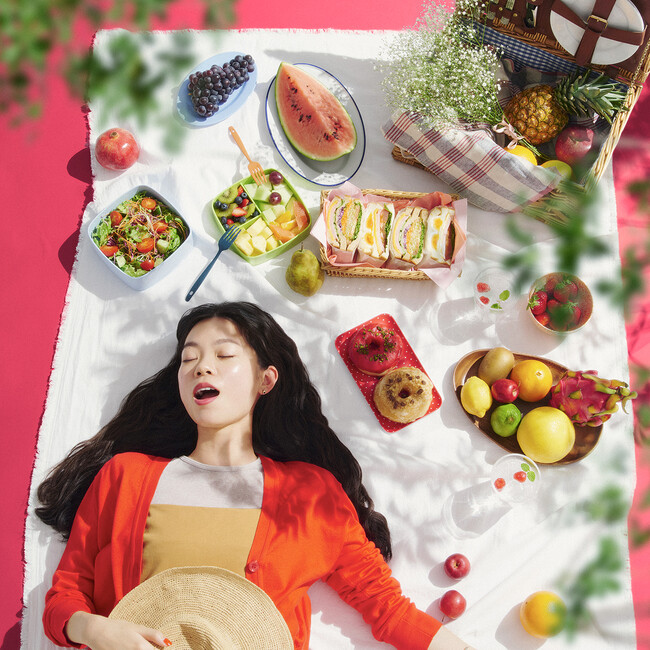 大人女子のおしゃれピクニックに! “まっしろ” なレジャーシート「HEIDI」誕生