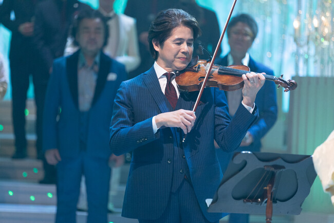 伍代夏子の歌唱に合わせ坪井直樹アナがバイオリン演奏を披露!なんと企画が決まったのは収録前日!?
