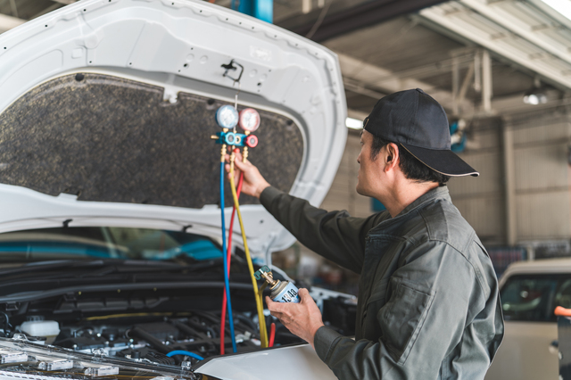 「整備士がいない」車整備で淘汰急増、24年度は445件が消滅　整備業者の2割が「赤字」　部品高騰も重荷