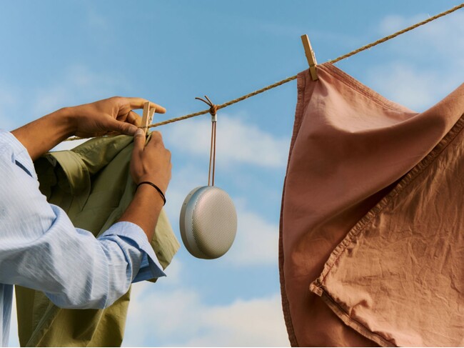 ユニークなラウンド型BLUETOOTHスピーカーA1 3rd Genが登場