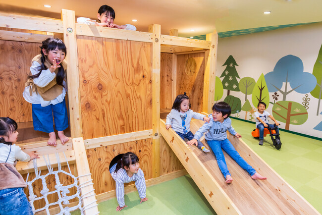 【北海道・北湯沢温泉／きたゆざわ森のソラニワ】＜リニューアルのお知らせ＞大人気の屋内遊具パーク「ア・ソ・ボーヤ」がリニューアルに向けて工事開始。