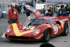 ローラT70 長谷見昌弘選手 ローラT70 長谷見昌弘選手