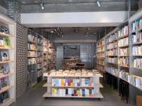 freeeグループ「透明書店」、独立系書店としては珍しい夜中の無人営業のご紹介