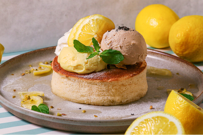 爽やかで甘酸っぱい「ハニーレモンパンケーキ　 紅茶アイス添え」が「YURT（ユルト）」大名古屋ビルヂング店から、5/14(水）より新登場！