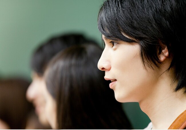 【業界初】教育者減少に一石を投じる。学習塾の浜学園、教育系学部生へ奨学金を無償給付