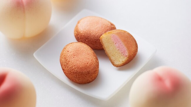 【洋菓子メーカー　モロゾフ】とろける甘さと白桃の豊かな香りに癒される、２層仕立ての「清水白桃のケーキ」新発売