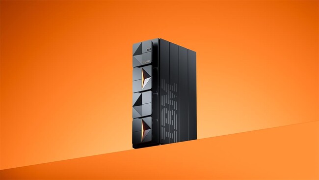 IBM LinuxONE Emperor 5：セキュリティー、コスト効率、AIで可能性を引き出す
