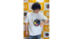 株式会社アスリコ代表取締役　新藤直史様に信長デイトナの装着体験をして頂きました。2025年5月8日