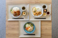 【東洋大学】国内初※！大学生が日本酒造りから酒粕の廃棄問題に貢献--学生考案の