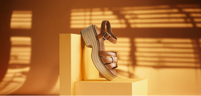 夏の足元に、軽やかな存在感。ーClarks(クラークス）の新作Coledale Strap（コールデールストラップ）