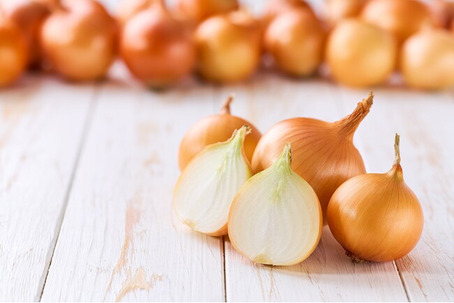 春は新玉ねぎのシーズン！ シン・玉ねぎから話題の成分まで…管理栄養士・料理家に聞く、知らないと損する！ 抗酸化野菜の代表格 “玉ねぎ”の食べ方