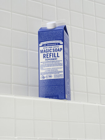 アメリカ生まれのオーガニックソープブランド「DR.BRONNER‘S(ドクターブロナー)」はプラスチックを82％削減した日本初上陸のマジックソープ詰め替えリフィルを6月1日に新発売します！