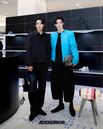 ADERERROR PLUG SHOP HANKYU UMEDA オープニングイベントにENHYPENのJAKEとSUNGHOONが来店