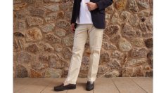 昨年売上好調の「Dickies®（ディッキーズ）」別注ワークパンツから
夏に需要の高まるオフホワイトが新登場！