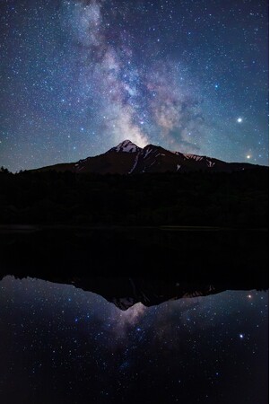アイデムフォトギャラリー［シリウス］山本純一 写真展 「カムイの天空−宇宙の聲−」期間：2025年5月22日（木）～6月4日（水）