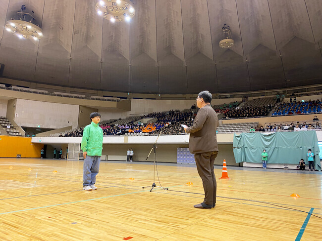W&M、YOSAKOIソーラン祭り学生実行委員会へ支援金目録を贈呈