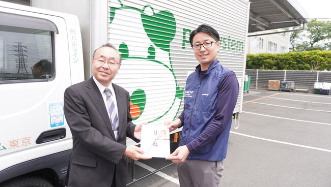 トラックの“余生”を災害支援に 役割終えた配送車両を支援団体へ贈呈