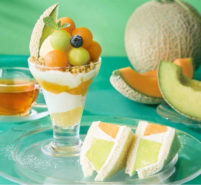 【Afternoon Tea】メロン２種を贅沢に使った「メロンづくしのスイーツプレート」を発売！4店舗限定ダブルメロンの新作パフェも登場