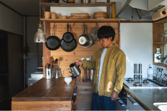 【新商品】登録者36万人 OKUDAIRA BASEプロデュース キッチン道具ブランド「ki duki」が、香り広がる粉末出汁「芳のだし」を新発売。保存料無添加でからだにもやさしいオリジナルブレンド。