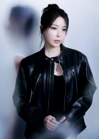 BoA、デビュー25周年を祝し「2025 Weverse Con Festival」で伝説的なトリビュートステージを披露！“K-POPの女神”が贈る感動のパフォーマンスに期待高まる