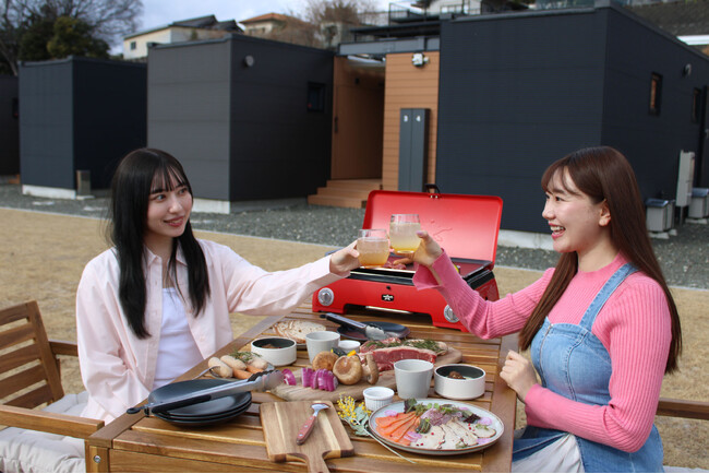 いなべ阿下喜ベース内「AGEKI BASE HOTEL」にて、北欧BBQ付きの宿泊プランの販売を開始しました
