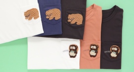 「木彫りのクマ」と「タヌキの置物」のユニークなモチーフが斬新すぎる⁉ オリジナルサガラTシャツをブルーブルーエの店舗とオンラインストアで5/22(木)発売 「木彫りのクマ」と「タヌキの置物」のユニークなモチーフが斬新すぎる⁉ オリジナルサガラTシャツをブルーブルーエの店舗とオンラインストアで5/22(木)発売