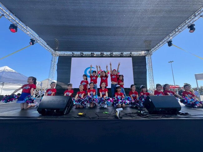 【米国現地イベントレポート】日本の”チアダンス”スクールが、アメリカ進出！“チアダンス拠点数日本一”の（株）Gravis、ロサンゼルス・ニューヨークでイベント出演！米国法人設立2年目、更なる躍進へ
