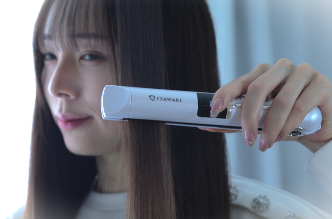 【髪通りが劇的に向上】　ITAWARIのコードレスヘアアイロンがさらなる進化を遂げて新登場