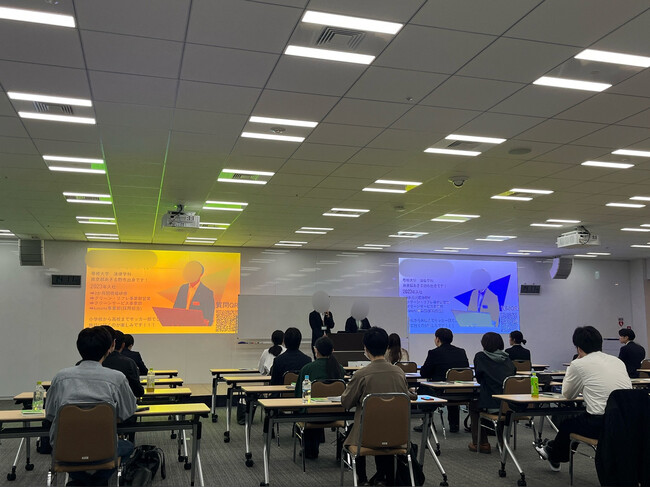 (株)武蔵野が、新卒向け会社説明会に自社開発のAIを導入！その場で集めた学生からの質問に3秒で回答！