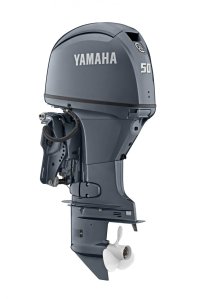 中型船外機のデザインを一新し、新発売～50馬力モデルは燃費性能も向上～