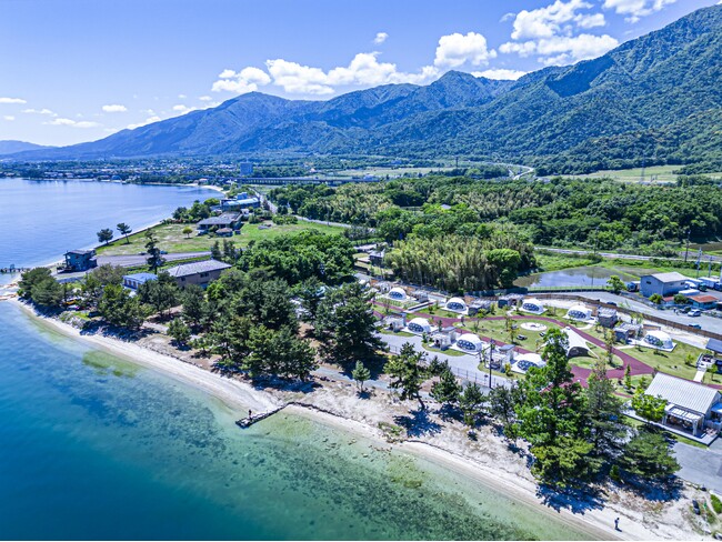 湖畔のグランピングリゾート「AFUMI KITAKOMATSU」3周年を記念した〈4大特別プラン〉を販売開始！