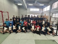 名古屋のものづくり企業が高校ラグビーの夢を後押し　大和グラビヤが飯田OIDE長姫高校ラグビー部を継続支援