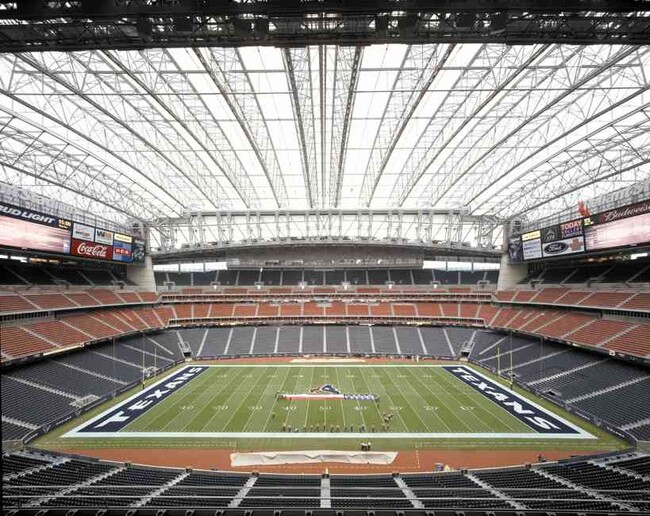 2026年W杯会場　米「NRGスタジアム」の膜屋根改修を受注