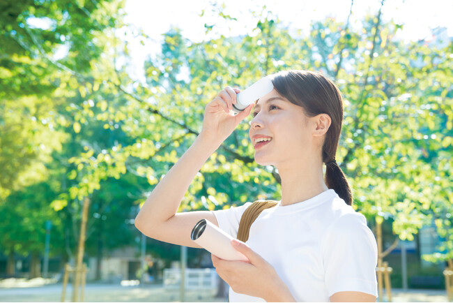 ピーコック魔法瓶　携帯保冷氷のう「アイスパック」シリーズ　春先3か月で出荷数30万本突破！　シリーズ累計出荷総数50万本超え
