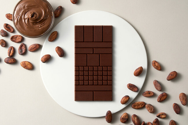 Minimalより“普通の”ミルクチョコレートが登場。5つの要素を分解・再構築した王道の味「EXPERIMENTAL #19」6月1日発売